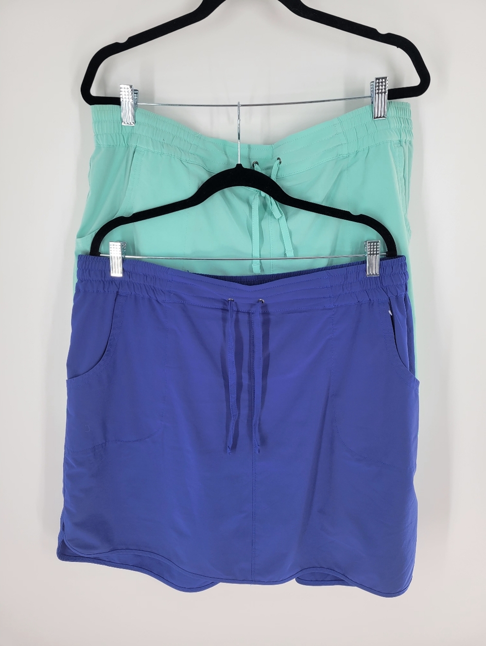 Duluth Trading Co Women’s Skort Duo - Mint Green and Periwinkle Blue